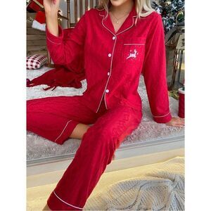 Soft and Cozy Christmas Elk Top and Pants Pajama Sleepwear Set